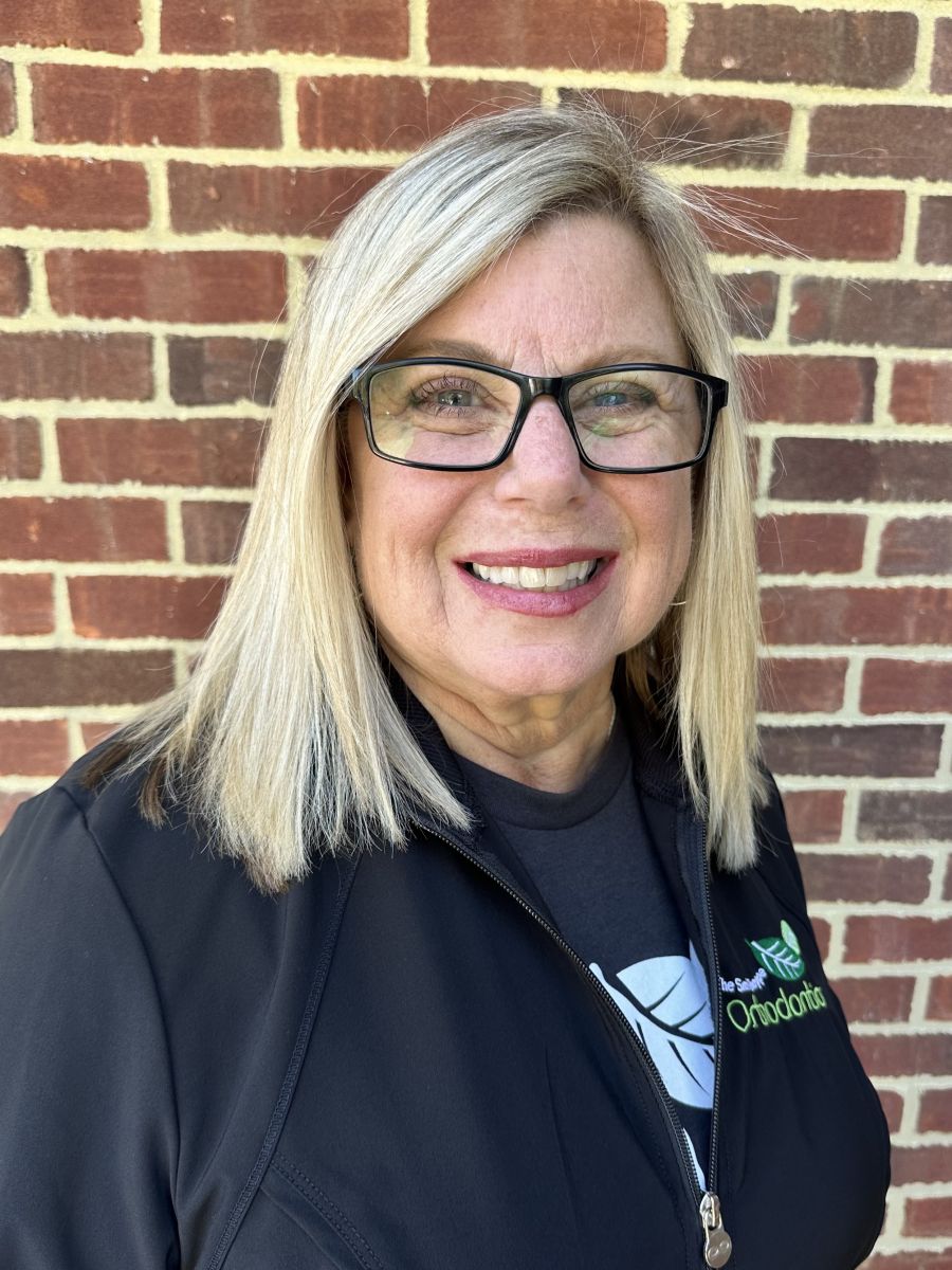 Lisa - Scheduling Coordinator